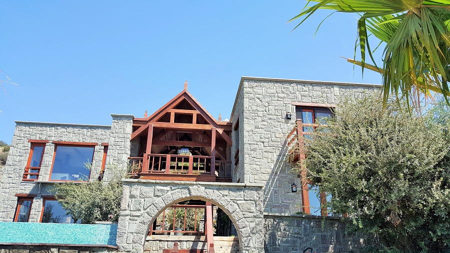 Bodrum Gümüşlükte Satılık Taş Evler